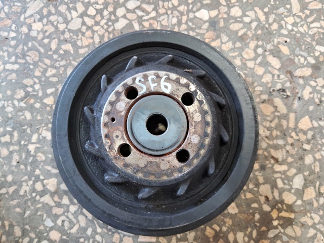 HYUNDAI 2312438200 Шкив коленвала в наличии Хмельницкий