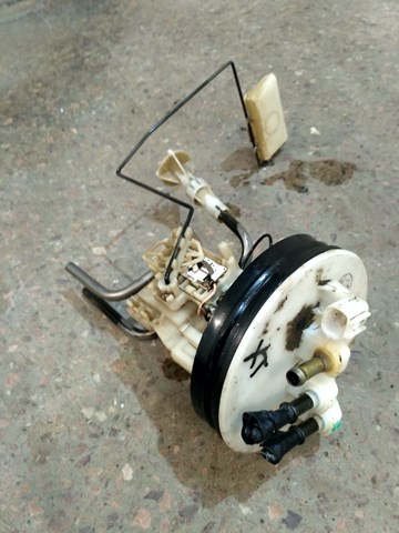 Датчик уровня топлива в баке, левый 250608H801 NISSAN