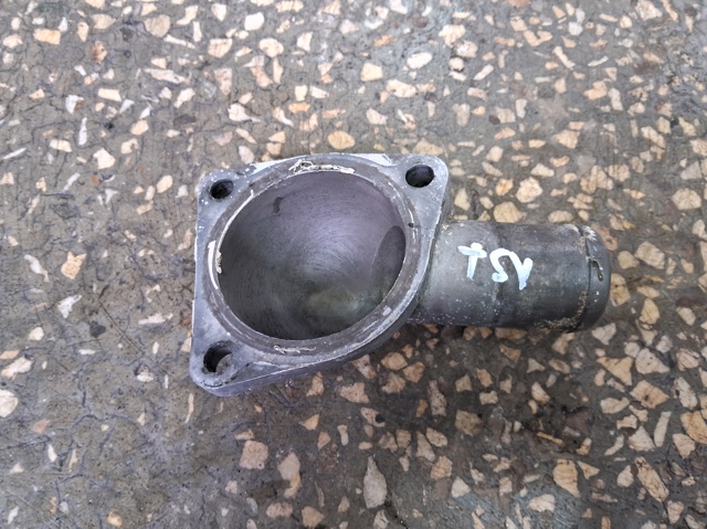 Крышка корпуса термостата 2563137100 HYUNDAI
