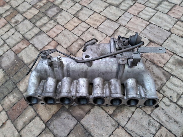 Коллектор впускной 283104A102 HYUNDAI