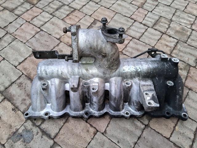 HYUNDAI 283104A102 Коллектор впускной в наличии Черкассы
