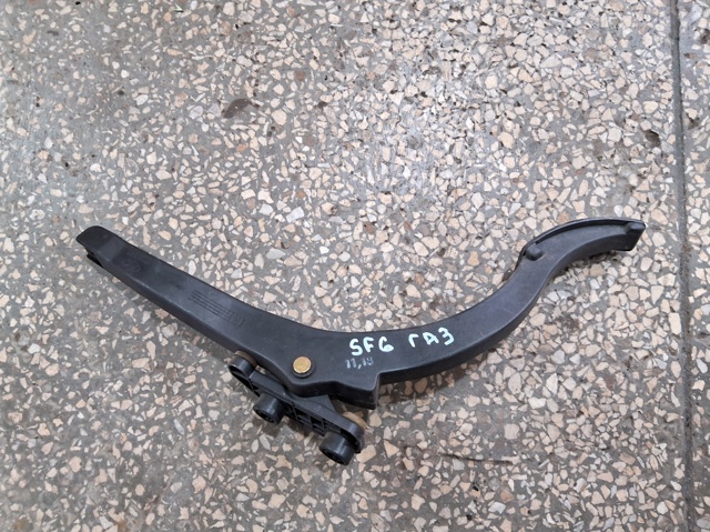 Педали газа 3270026310 HYUNDAI