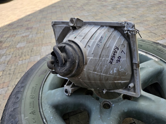 FORD 3941038 Фара левая в наличии Киев