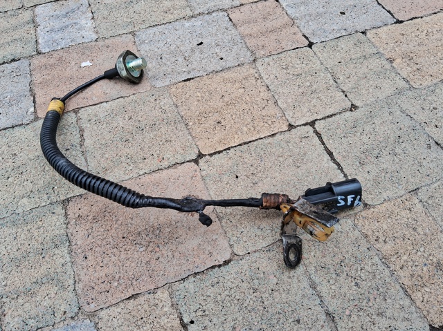 Датчик детонации 3951038021 HYUNDAI