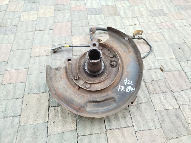 NISSAN 400142S660 Цапфа передняя правая в наличии Черновцы