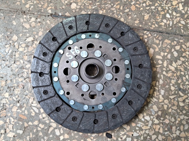 Диск сцепления ведомый 4110039120 HYUNDAI
