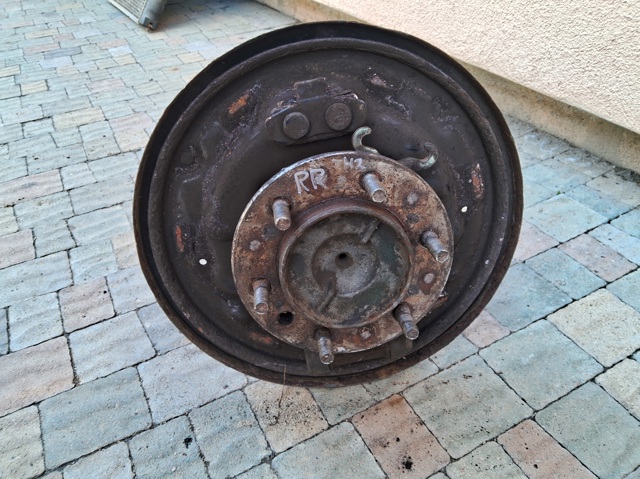 TOYOTA 4231135320 Задняя полуось в наличии Киев
