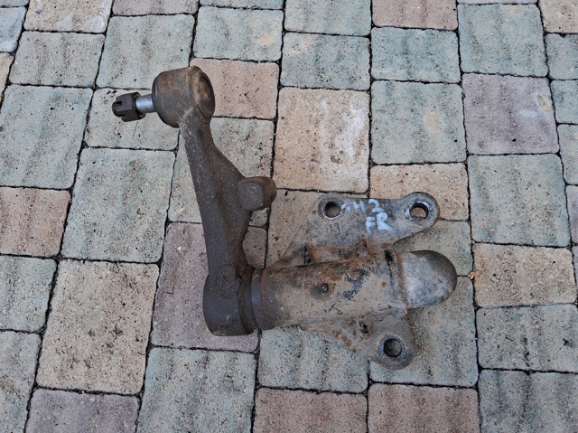 Поворотный рычаг 4549039456 TOYOTA