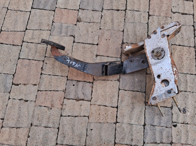 Ппривод тормозного крана 4650101G20 NISSAN