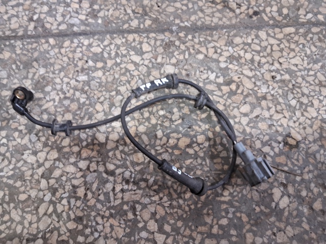 Датчик АБС (ABS) задний 47900EA001 NISSAN
