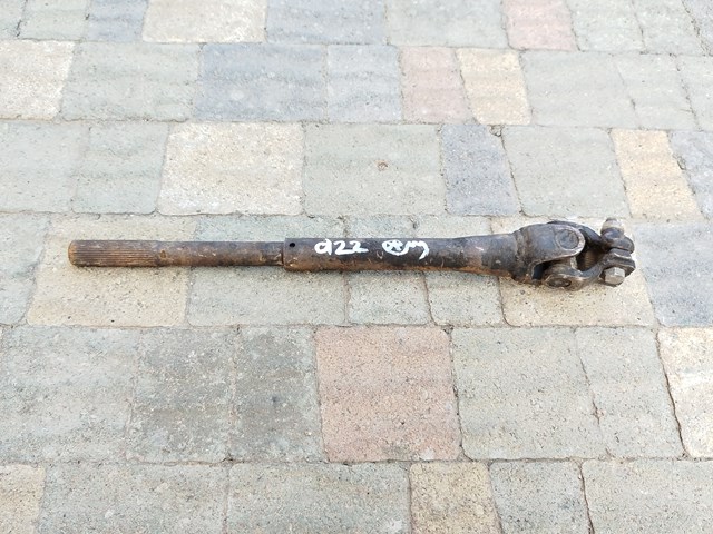 Нижний вал рулевой колонки 480803S110 NISSAN