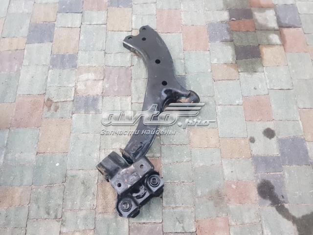 Передний нижний рычаг 51350SWAE11 HONDA