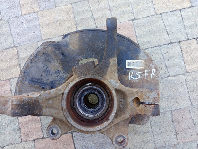 Цапфа - поворотный кулак передний, правый 517163U000 HYUNDAI