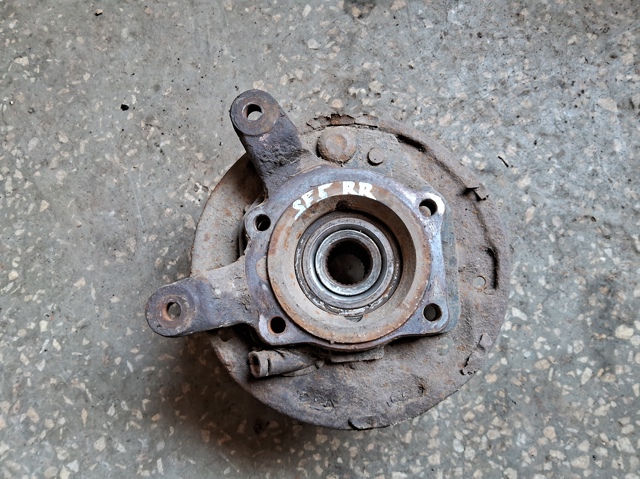 5272226100 HYUNDAI Цапфа задняя правая купить в Киев