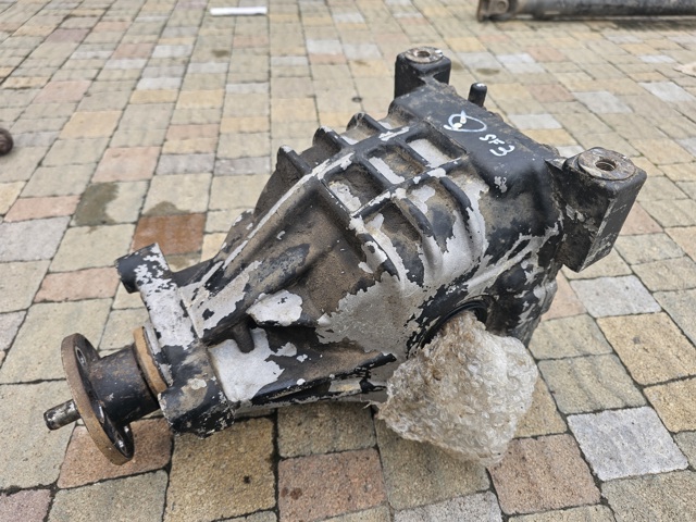 HYUNDAI 5300039001 Редуктор задний в наличии Полтава