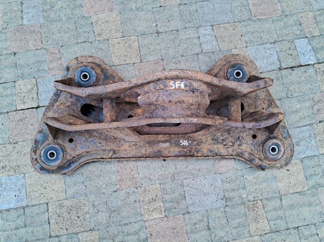 Оси полуприцепов и прицепов 5540126500 HYUNDAI