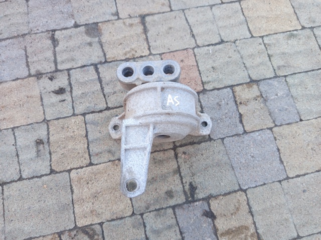 Подушка двигателя 5684052 OPEL