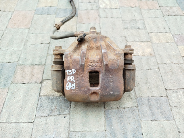 Суппорт тормозной передний правый 581302E100 HYUNDAI