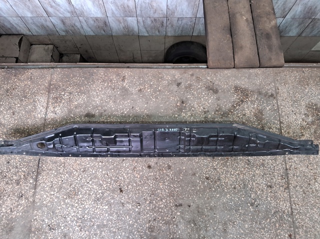 Водосток лобового стекла, жабо 667003E100 HYUNDAI