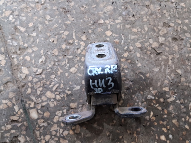 67910SWWE01ZZ Петля двери задней правой купить Павлоград