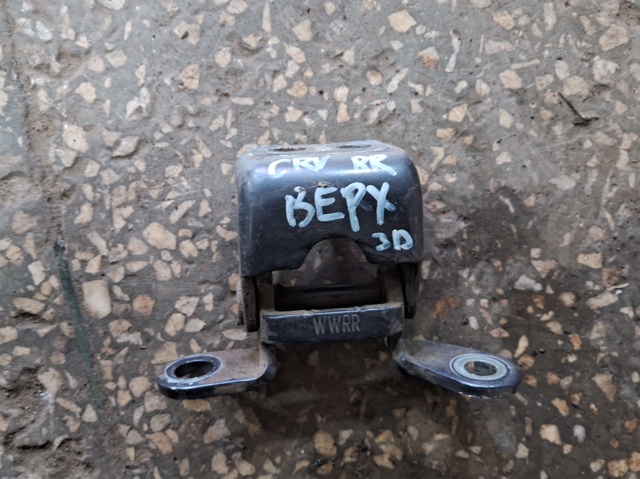 Петля задней двери, правой 67910SWWE01ZZ HONDA