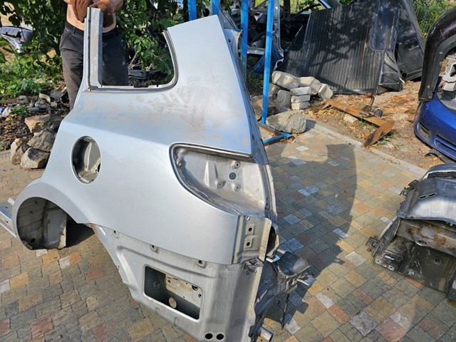 Крыло заднее 715032BB10 HYUNDAI