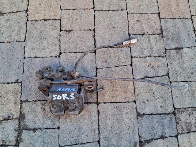 Замок и ручка двери задка 812303E000 HYUNDAI
