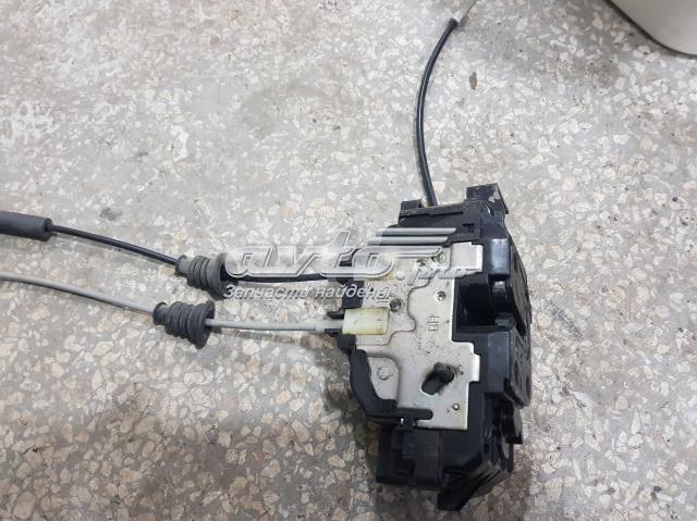 Замок задней правой двери  814202L210 HYUNDAI