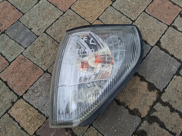 Указатель поворота левый 8152060380 TOYOTA