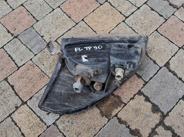 TOYOTA 8152060380 Поворотник левый в наличии Кривой Рог