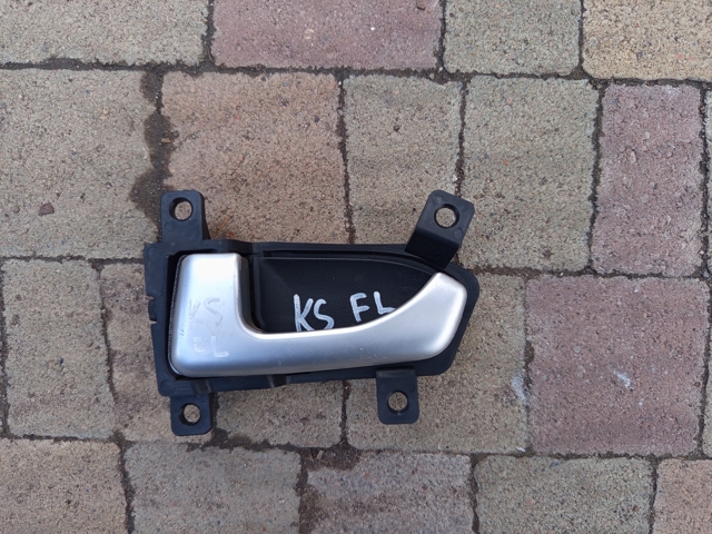 Ручка двери левой, внутренняя, перед/зад 826103U000 HYUNDAI