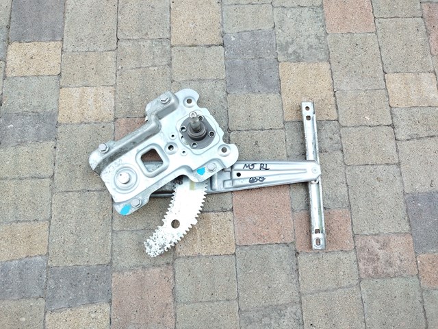 Стеклоподъемник левой задней двери 82721AX110 NISSAN