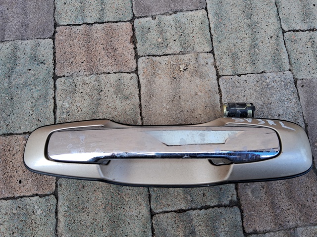 8281065D005PK SUZUKI Ручка двери правой наружная передняя/задняя купить в Хмельницкий