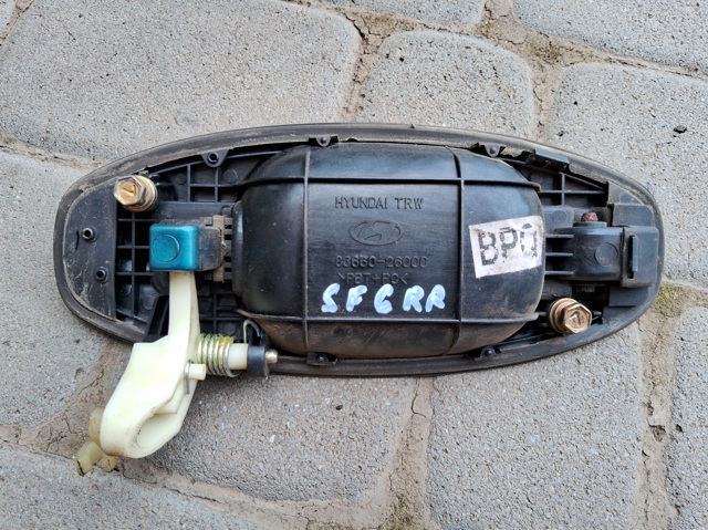 8366026000 HYUNDAI Ручка двери задней наружная правая купить в Черновцы