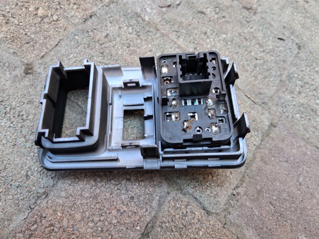 SSANG YONG 8530008021LAM в наличии Каменское