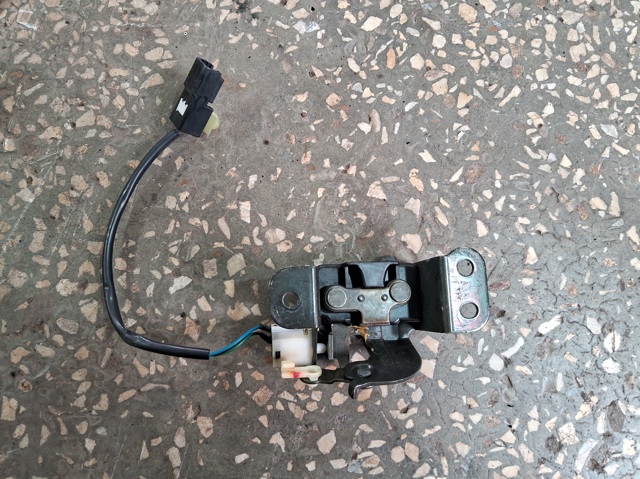 8713026000 HYUNDAI купить в Сумы