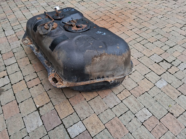 SUZUKI 8910165DB0 Бензобак в наличии Харьков