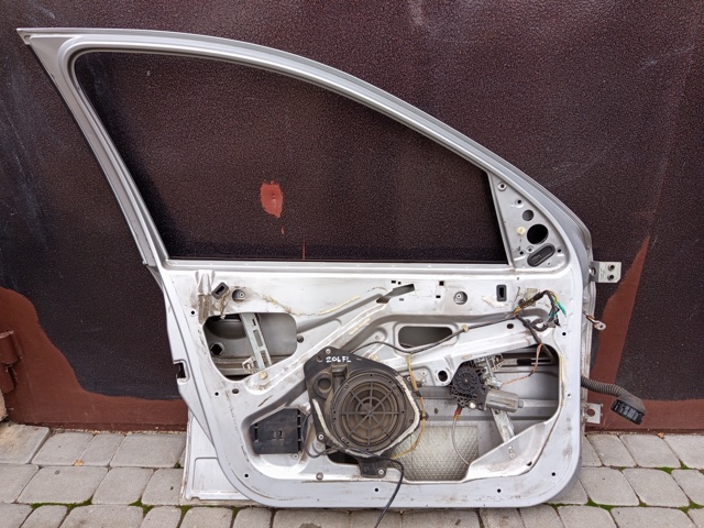 9002K5 PEUGEOT Дверь передняя левая купить в Павлоград