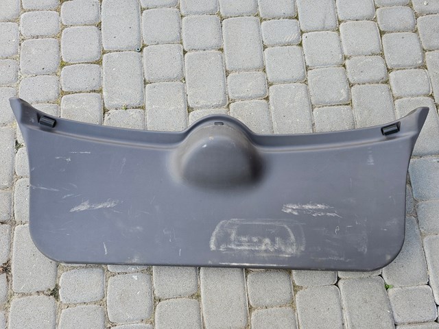 Облицовка ляды 90900AX602 NISSAN