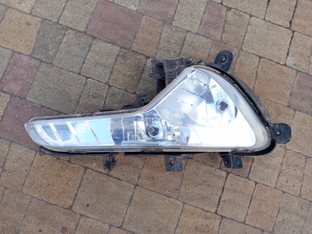 Фара противотуманная, правая 922023W200 HYUNDAI