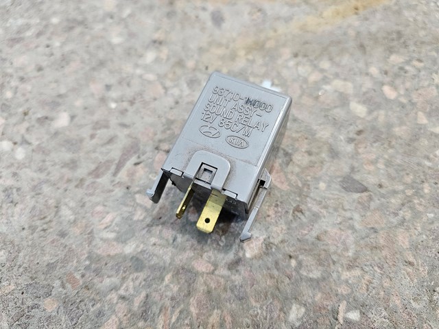 Датчик подогрева сидения 937101H000 HYUNDAI