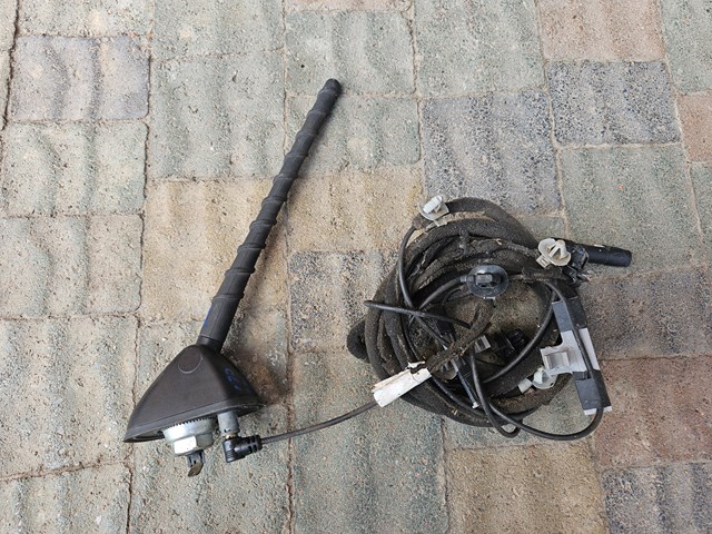 Антенна автомобильная 962002L301 HYUNDAI
