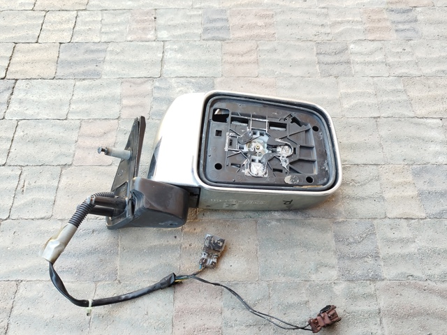 Зеркало наружное правое 963013S300 NISSAN