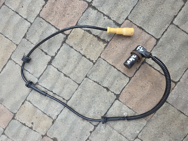 Передний левый датчик абс 96455869 GM