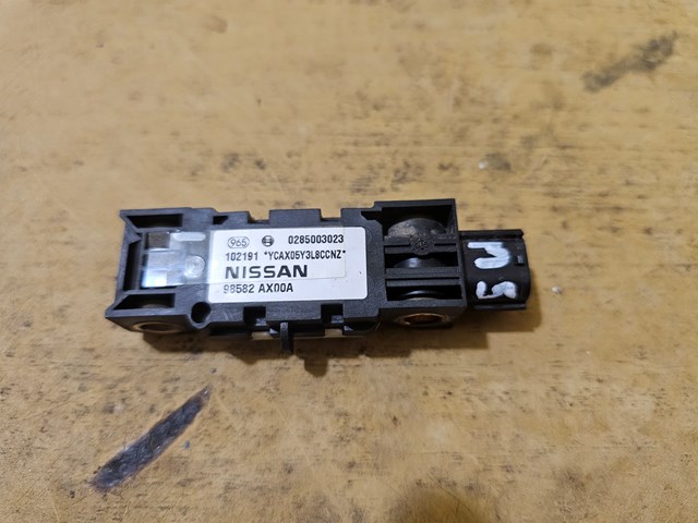 Датчик Айрбег передний 98582AX00A NISSAN