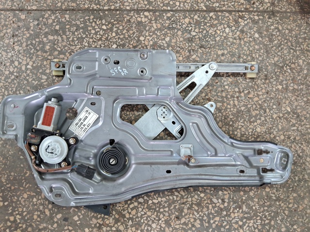 Мотор стеклоподъемника двери передней, правой 9882026100 HYUNDAI