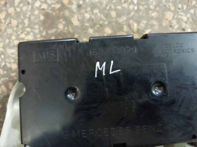 162283871 MERCEDES купить в Украина