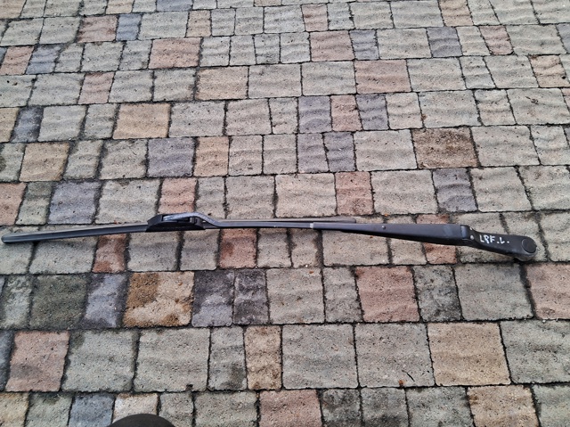 Поводок стеклоочистителя AWR4110 LAND ROVER