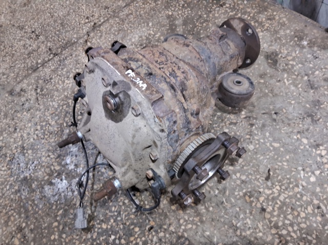 NISSAN C8301EB310 Редуктор задний в наличии Черкассы