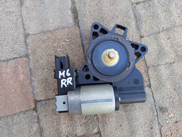 Моторчик стекло подъемника G22C5958XA MAZDA